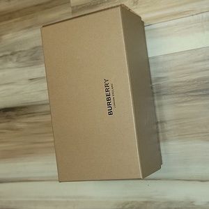 Burberry Sunglasses Box